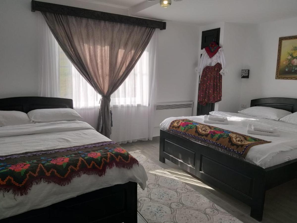 Cabana Hatere 모이세이 외부 사진